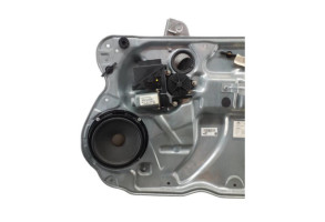 Leve vitre electrique avant droit VOLKSWAGEN POLO 4 Photo n°6