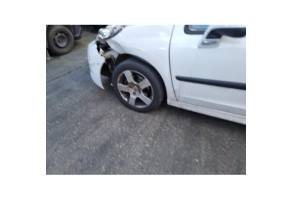PEUGEOT 207 PHASE 2 CABRIOLET 1.6i - 16V Photo n°8