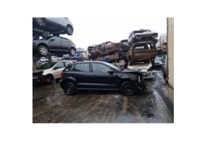 Vitre avant droit VOLKSWAGEN POLO 5 Photo n°8