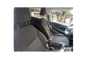 PEUGEOT 208 1 PHASE 2 1.6 BLUE HDI - 8V TURBO Photo n°15
