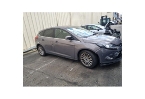 FORD FOCUS 3 PHASE 1 1.0i - 12V TURBO Photo n°7
