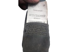 Ceinture arriere droit TOYOTA VERSO Photo n°2 Ceinture arriere droit TOYOTA VERSO Photo n°2