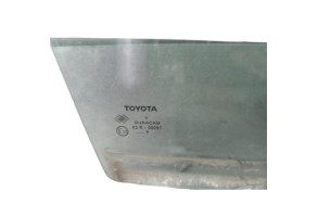 Vitre avant droit TOYOTA VERSO Photo n°2