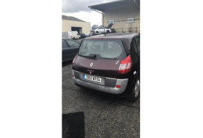 Compresseur clim RENAULT SCENIC 2 Photo n°8