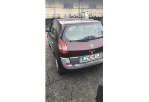 Compresseur clim RENAULT SCENIC 2 Photo n°9