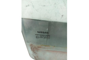 Vitre avant droit NISSAN NOTE 1 Photo n°3