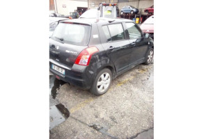 Feu arriere principal droit (feux) SUZUKI SWIFT 3 Photo n°3