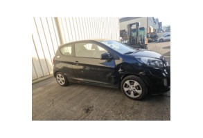 KIA PICANTO 2 PHASE 1 1.0i - 12V Photo n°6