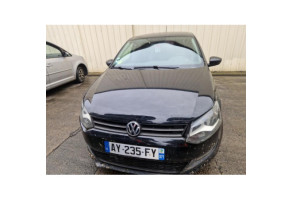VOLKSWAGEN POLO 5 PHASE 1 1.6 TDI - 16V TURBO Photo n°2