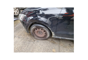VOLKSWAGEN POLO 5 PHASE 1 1.6 TDI - 16V TURBO Photo n°12