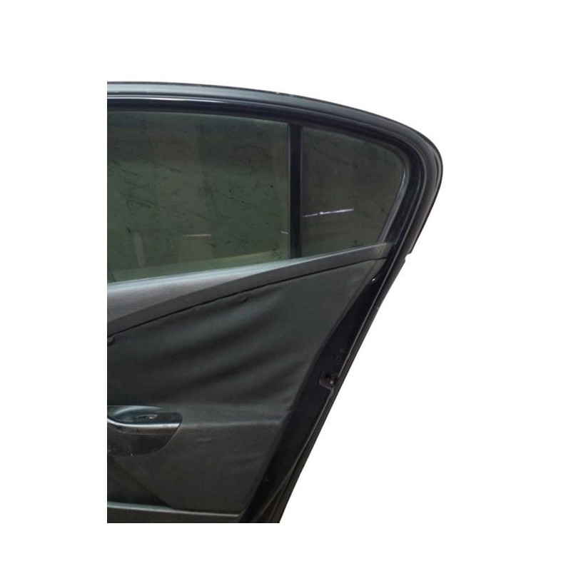 Porte arriere droit VOLKSWAGEN PASSAT 5 Photo n°1
