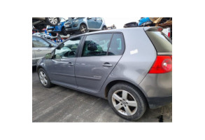 VOLKSWAGEN GOLF 5 1.9 TDI - 8V TURBO Photo n°12