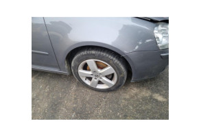 VOLKSWAGEN GOLF 5 1.9 TDI - 8V TURBO Photo n°15