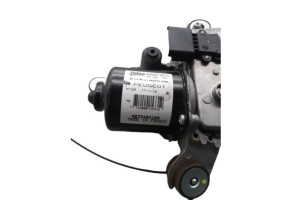 Moteur essuie glace avant droit PEUGEOT RCZ Photo n°1