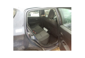 TOYOTA YARIS 3 PHASE 1 1.4 D4D - 8V TURBO Photo n°16