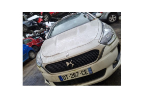 DS DS5 PHASE 2 1.6 BLUE HDI - 8V TURBO Photo n°3