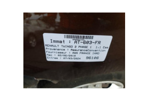 RENAULT TWINGO 2 PHASE 1 1.2i - 16V Photo n°1