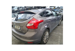 FORD FOCUS 3 PHASE 1 1.0i - 12V TURBO Photo n°9