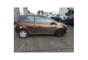 RENAULT TWINGO 2 PHASE 1 1.2i - 16V Photo n°3