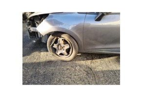 RENAULT CLIO 4 PHASE 1 0.9i - 12V TURBO TCE 90 Photo n°14