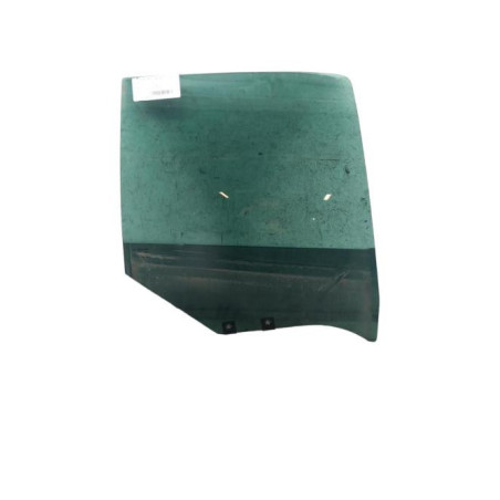 Vitre arriere droit RENAULT CLIO 2 CAMPUS