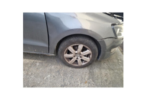 VOLKSWAGEN POLO 5 PHASE 1 1.2 TDI - 12V TURBO Photo n°11