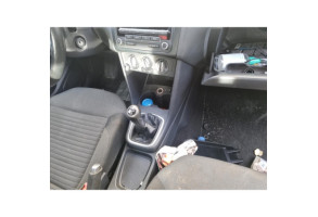 VOLKSWAGEN POLO 5 PHASE 1 1.2 TDI - 12V TURBO Photo n°14
